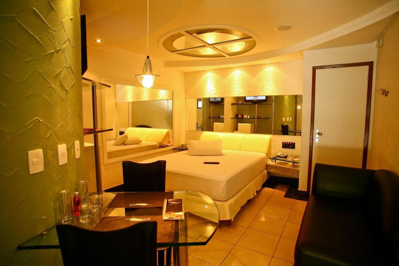 Tropicos (adults Only) 3*